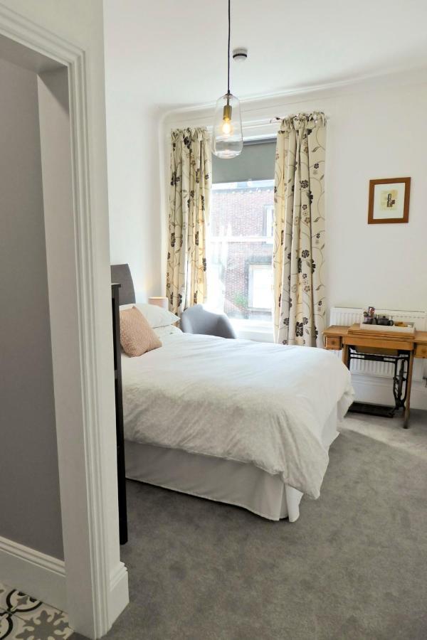Bed and Breakfast Rosalind House à Carlisle  Extérieur photo